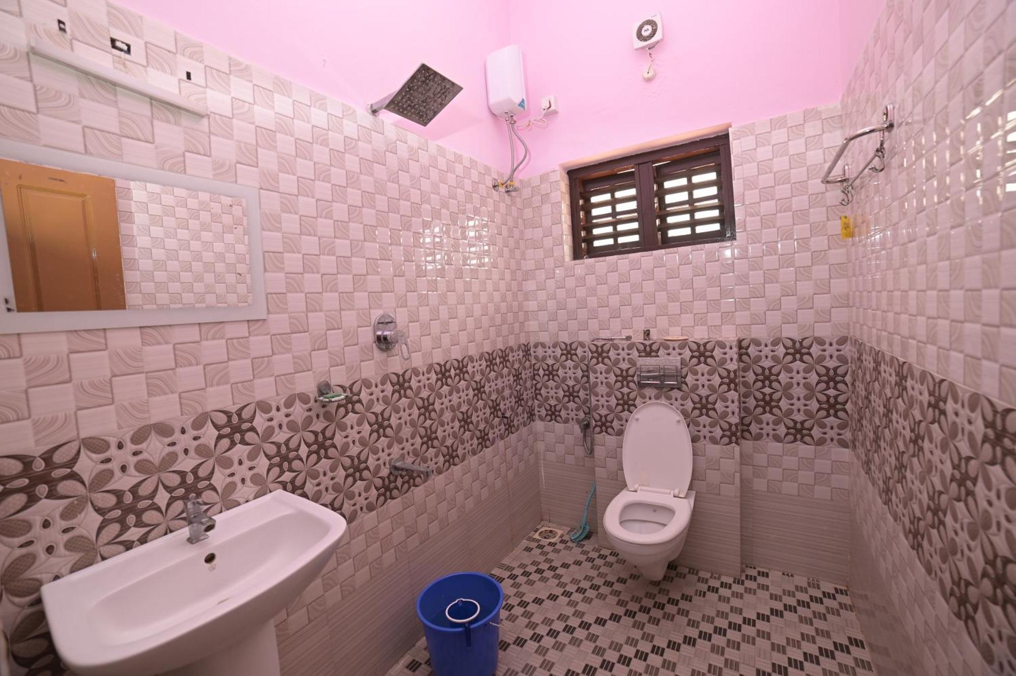 The Camp Club Beach Villa Payyannur Bagian luar foto